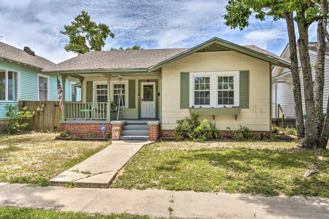 Cozy Gulfport Home Walk To Beach, Marina And Casino Exterior foto